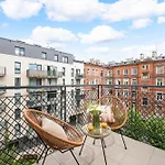 Superb Loft In Charming Praga District, 300 M To Metro & 100 M To Tram, Balcony Appartamento *