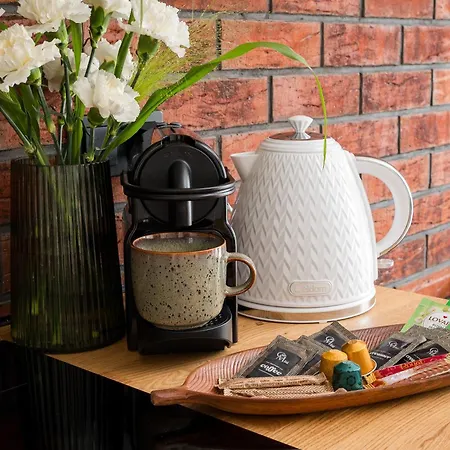 Superb Loft In Charming Praga District, 300 M To Metro & 100 M To Tram, Balcony *