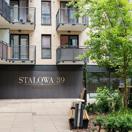 Daire Superb Loft In Charming Praga District, 300 M To Metro & 100 M To Tram, Balcony *