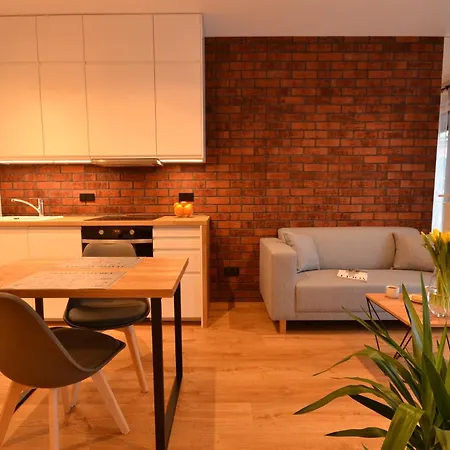 דירה Superb Loft Studio In Charming Praga District, 300 M To Metro & 100 M To Tram, Balcony