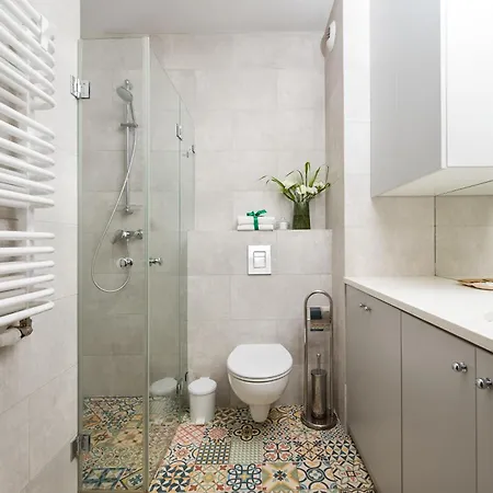 Superb Loft Studio In Charming Praga District, 300 M To Metro & 100 M To Tram, Balcony דירה